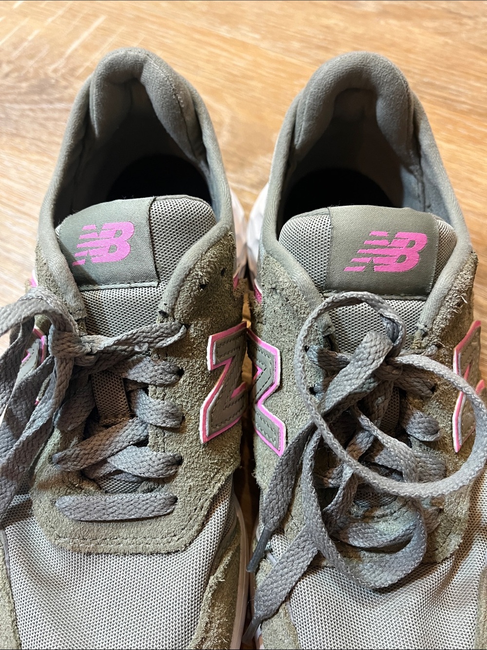 New Balance Green Pink Fresh Foam X70 Sneaker Tennis Shoe Women's 7 Logo Trainer - Picture 9 of 13